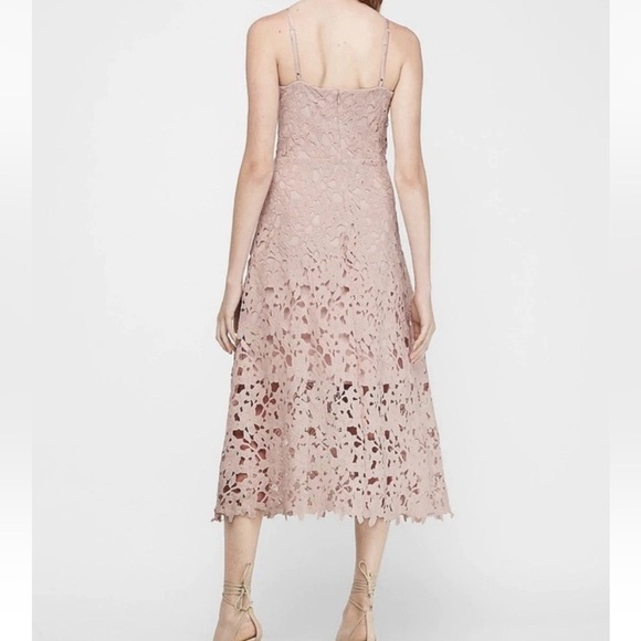 Express Women's Pink Floral Lace Midi Dress Sleeveless Size M - Medium - NWT$118 - Picture 2 of 16